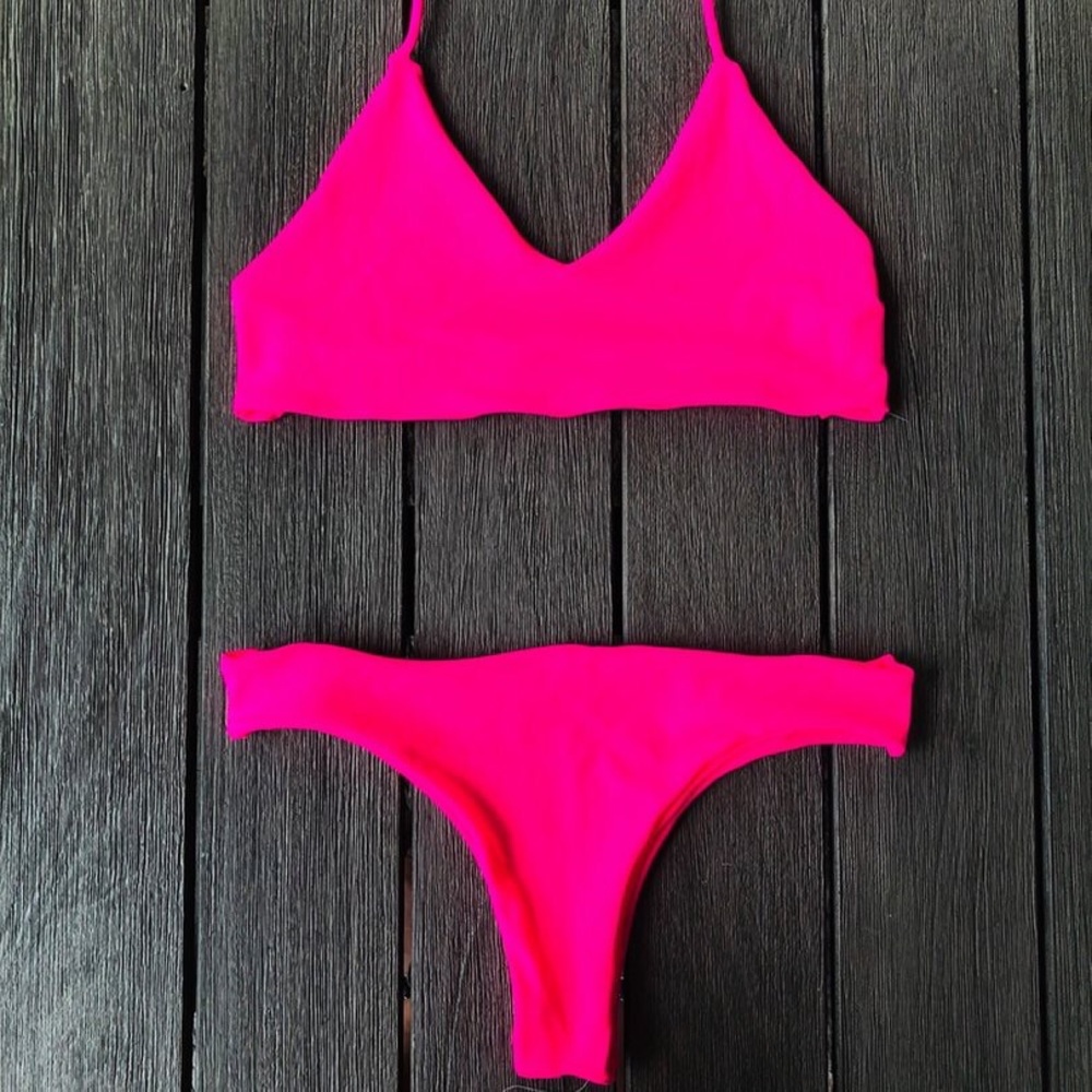 A Summer Favorite: Hot Pink Bikini Set
